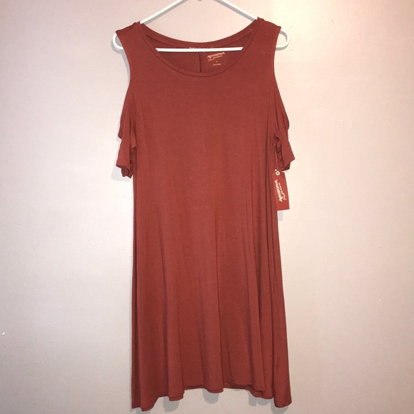 Arizona Jean Company Dresses & Skirts - Arizona jeans pink  cold shoulder midi dress